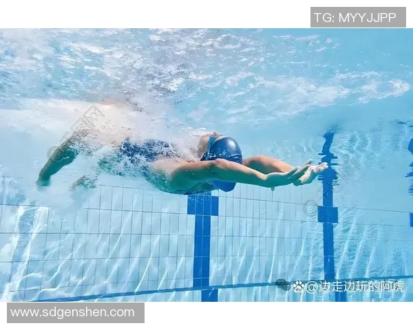 游泳比赛与锻炼相结合的科学训练方法与提升技巧探讨